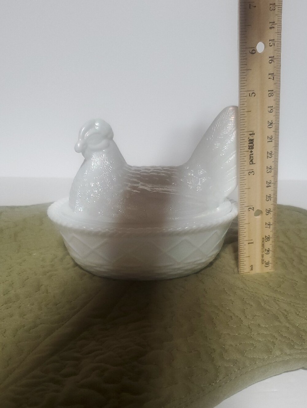 Vtg Westmorland Iridescent White Milk Glass Hen On Nest - Picture 9 of 9